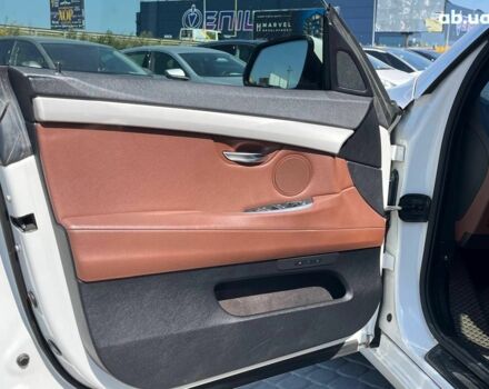 Белый БМВ 5 Серия, объемом двигателя 2 л и пробегом 254 тыс. км за 16290 $, фото 14 на Automoto.ua