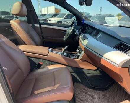 Белый БМВ 5 Серия, объемом двигателя 2 л и пробегом 254 тыс. км за 16290 $, фото 48 на Automoto.ua