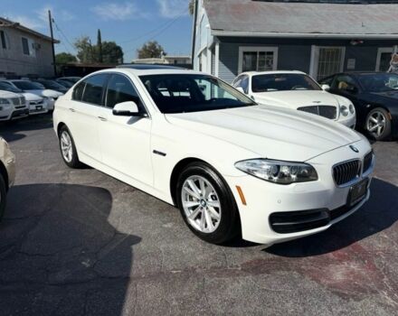 Білий БМВ 5 Серія, об'ємом двигуна 2 л та пробігом 136 тис. км за 10500 $, фото 1 на Automoto.ua