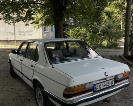 Білий БМВ 5 Серія, об'ємом двигуна 1.8 л та пробігом 333 тис. км за 921 $, фото 2 на Automoto.ua