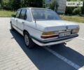Белый БМВ 5 Серия, объемом двигателя 2 л и пробегом 258 тыс. км за 1000 $, фото 12 на Automoto.ua