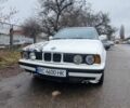 Белый БМВ 5 Серия, объемом двигателя 2 л и пробегом 450 тыс. км за 1300 $, фото 1 на Automoto.ua