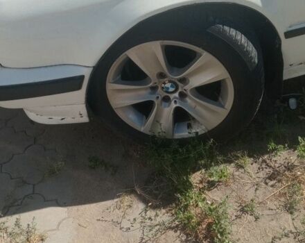 Белый БМВ 5 Серия, объемом двигателя 0 л и пробегом 400 тыс. км за 1535 $, фото 5 на Automoto.ua