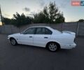 Белый БМВ 5 Серия, объемом двигателя 2 л и пробегом 308 тыс. км за 2300 $, фото 1 на Automoto.ua