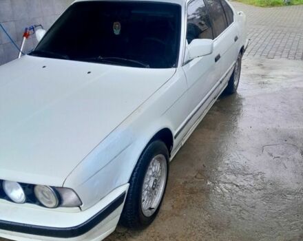 Белый БМВ 5 Серия, объемом двигателя 3.4 л и пробегом 200 тыс. км за 2700 $, фото 2 на Automoto.ua