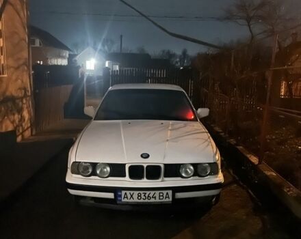 Белый БМВ 5 Серия, объемом двигателя 2 л и пробегом 560 тыс. км за 2200 $, фото 3 на Automoto.ua