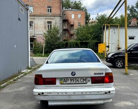 Белый БМВ 5 Серия, объемом двигателя 2 л и пробегом 0 тыс. км за 1399 $, фото 2 на Automoto.ua