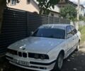 Білий БМВ 5 Серія, об'ємом двигуна 2 л та пробігом 365 тис. км за 1100 $, фото 1 на Automoto.ua