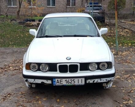 Белый БМВ 5 Серия, объемом двигателя 2.5 л и пробегом 589 тыс. км за 1903 $, фото 1 на Automoto.ua