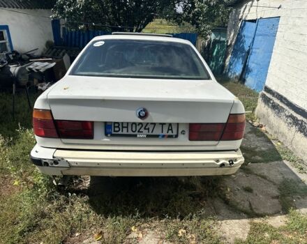 Белый БМВ 5 Серия, объемом двигателя 2 л и пробегом 1 тыс. км за 1000 $, фото 4 на Automoto.ua