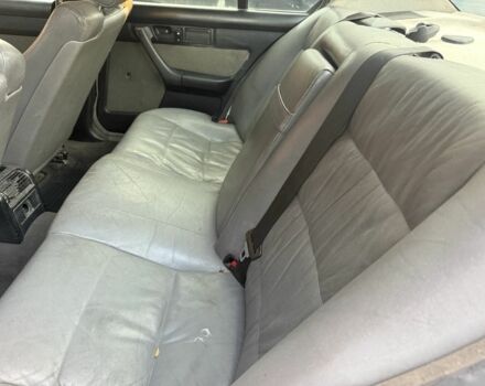 Белый БМВ 5 Серия, объемом двигателя 2 л и пробегом 300 тыс. км за 1950 $, фото 5 на Automoto.ua