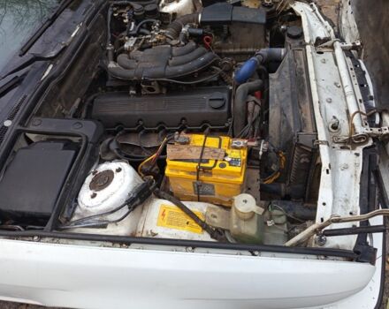 Белый БМВ 5 Серия, объемом двигателя 2.5 л и пробегом 589 тыс. км за 1903 $, фото 5 на Automoto.ua