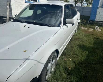 Белый БМВ 5 Серия, объемом двигателя 2 л и пробегом 1 тыс. км за 1000 $, фото 1 на Automoto.ua