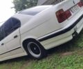 БМВ 5 Серия 1989 в Черновцах на Automoto.ua Белый БМВ 5 Серия, объемом двигателя 2.5 л и пробегом 200 тыс. км за 1500 $, фото 3 на Automoto.ua