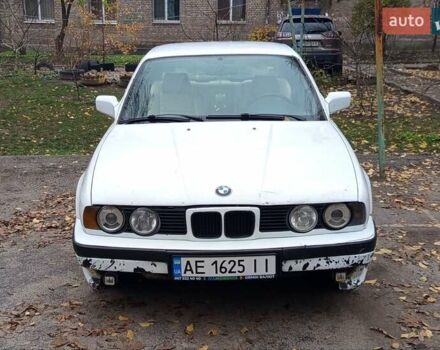 Белый БМВ 5 Серия, объемом двигателя 2.49 л и пробегом 589 тыс. км за 2000 $, фото 1 на Automoto.ua