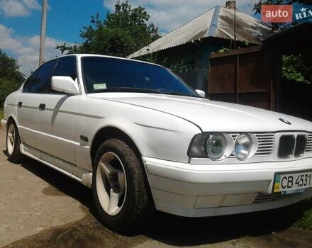 Белый БМВ 5 Серия, объемом двигателя 2.49 л и пробегом 420 тыс. км за 2800 $, фото 2 на Automoto.ua