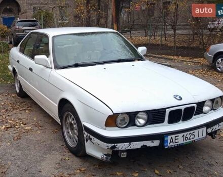 Белый БМВ 5 Серия, объемом двигателя 2.49 л и пробегом 589 тыс. км за 2000 $, фото 2 на Automoto.ua