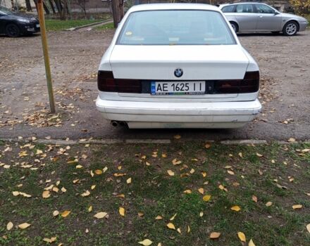 Белый БМВ 5 Серия, объемом двигателя 2.5 л и пробегом 589 тыс. км за 1903 $, фото 7 на Automoto.ua