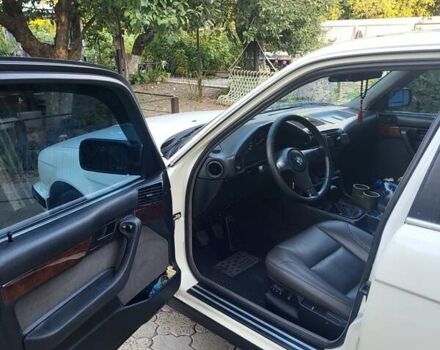 Белый БМВ 5 Серия, объемом двигателя 2.5 л и пробегом 500 тыс. км за 7500 $, фото 9 на Automoto.ua