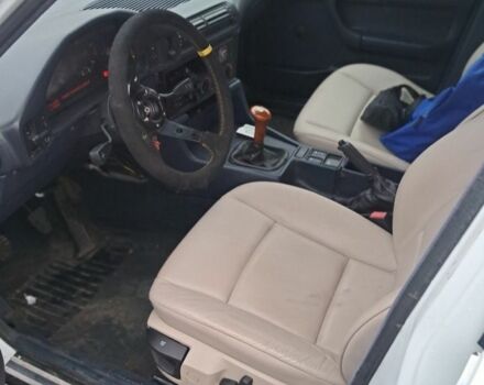 Білий БМВ 5 Серія, об'ємом двигуна 2.5 л та пробігом 350 тис. км за 2800 $, фото 17 на Automoto.ua