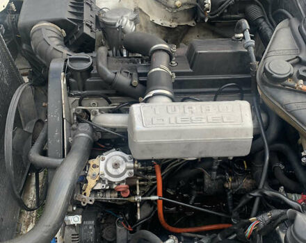 Белый БМВ 5 Серия, объемом двигателя 2.4 л и пробегом 250 тыс. км за 2300 $, фото 8 на Automoto.ua