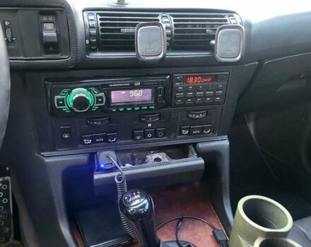 Белый БМВ 5 Серия, объемом двигателя 2.5 л и пробегом 500 тыс. км за 7500 $, фото 5 на Automoto.ua