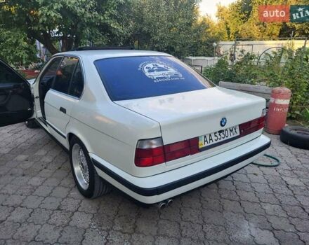 Белый БМВ 5 Серия, объемом двигателя 2.5 л и пробегом 500 тыс. км за 7500 $, фото 1 на Automoto.ua