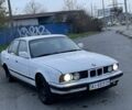 Белый БМВ 5 Серия, объемом двигателя 2 л и пробегом 500 тыс. км за 1350 $, фото 1 на Automoto.ua