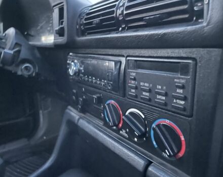 Белый БМВ 5 Серия, объемом двигателя 2 л и пробегом 500 тыс. км за 1350 $, фото 13 на Automoto.ua