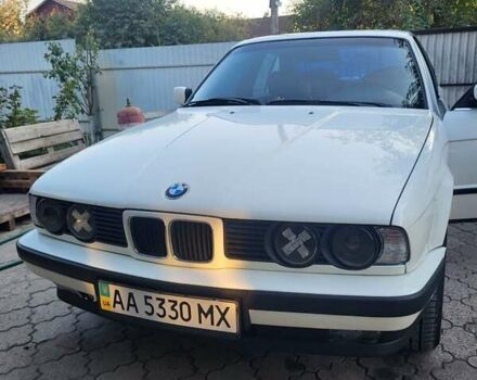 Белый БМВ 5 Серия, объемом двигателя 2.5 л и пробегом 500 тыс. км за 7500 $, фото 12 на Automoto.ua