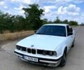 Белый БМВ 5 Серия, объемом двигателя 2.5 л и пробегом 400 тыс. км за 1500 $, фото 1 на Automoto.ua