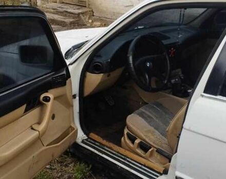 Белый БМВ 5 Серия, объемом двигателя 2.44 л и пробегом 280 тыс. км за 2500 $, фото 1 на Automoto.ua