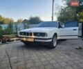 Белый БМВ 5 Серия, объемом двигателя 2.5 л и пробегом 500 тыс. км за 5200 $, фото 1 на Automoto.ua
