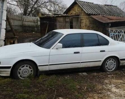 Белый БМВ 5 Серия, объемом двигателя 2.44 л и пробегом 280 тыс. км за 2500 $, фото 5 на Automoto.ua