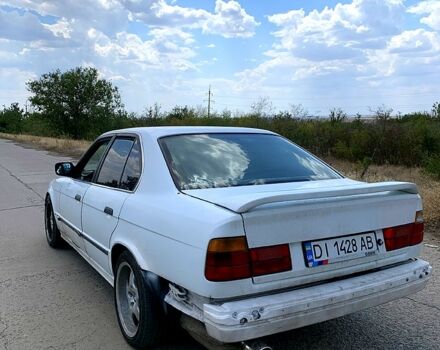 Белый БМВ 5 Серия, объемом двигателя 2.5 л и пробегом 400 тыс. км за 1500 $, фото 2 на Automoto.ua