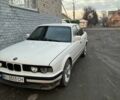 Белый БМВ 5 Серия, объемом двигателя 2 л и пробегом 480 тыс. км за 2100 $, фото 1 на Automoto.ua