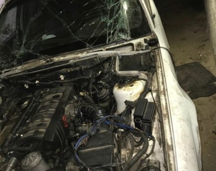 Білий БМВ 5 Серія, об'ємом двигуна 2.5 л та пробігом 300 тис. км за 950 $, фото 3 на Automoto.ua