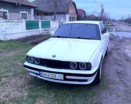 Белый БМВ 5 Серия, объемом двигателя 2 л и пробегом 530 тыс. км за 2600 $, фото 8 на Automoto.ua