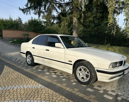 Білий БМВ 5 Серія, об'ємом двигуна 2.4 л та пробігом 470 тис. км за 3000 $, фото 3 на Automoto.ua