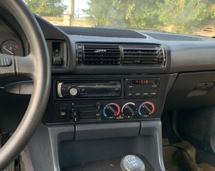 Белый БМВ 5 Серия, объемом двигателя 2 л и пробегом 222 тыс. км за 2099 $, фото 11 на Automoto.ua