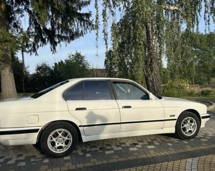 Білий БМВ 5 Серія, об'ємом двигуна 2.4 л та пробігом 470 тис. км за 3000 $, фото 4 на Automoto.ua