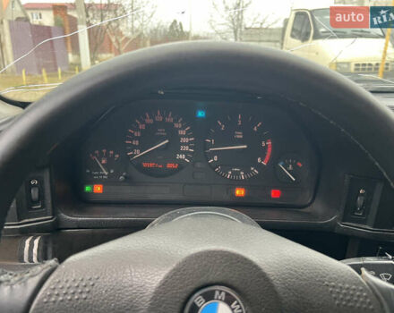 Білий БМВ 5 Серія, об'ємом двигуна 2.8 л та пробігом 200 тис. км за 2400 $, фото 7 на Automoto.ua
