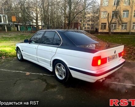 Белый БМВ 5 Серия, объемом двигателя 2 л и пробегом 0 тыс. км за 1500 $, фото 3 на Automoto.ua