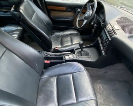 Белый БМВ 5 Серия, объемом двигателя 2 л и пробегом 320 тыс. км за 3000 $, фото 2 на Automoto.ua