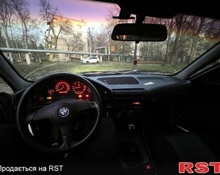 Белый БМВ 5 Серия, объемом двигателя 2 л и пробегом 0 тыс. км за 1500 $, фото 6 на Automoto.ua