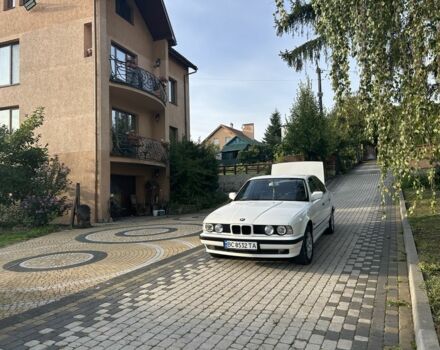 Білий БМВ 5 Серія, об'ємом двигуна 2.4 л та пробігом 470 тис. км за 3000 $, фото 5 на Automoto.ua