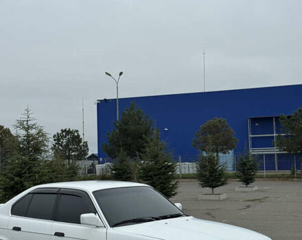 Белый БМВ 5 Серия, объемом двигателя 2.5 л и пробегом 444 тыс. км за 2990 $, фото 8 на Automoto.ua