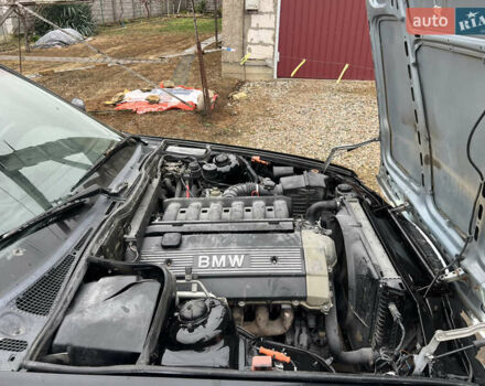 Білий БМВ 5 Серія, об'ємом двигуна 2.8 л та пробігом 200 тис. км за 2400 $, фото 9 на Automoto.ua