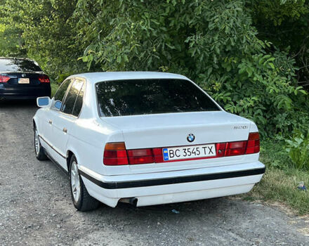 Белый БМВ 5 Серия, объемом двигателя 2 л и пробегом 400 тыс. км за 3500 $, фото 12 на Automoto.ua