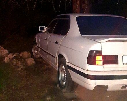 Белый БМВ 5 Серия, объемом двигателя 2.4 л и пробегом 0 тыс. км за 1600 $, фото 2 на Automoto.ua